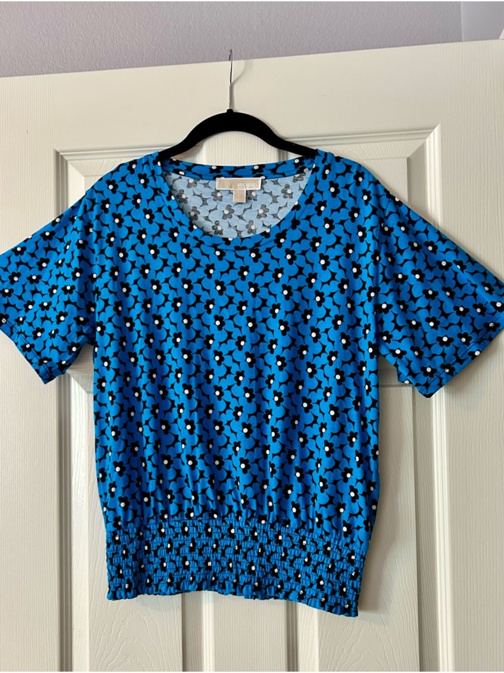 Michael Kors Blue and Black Floral Short Sleeve Top